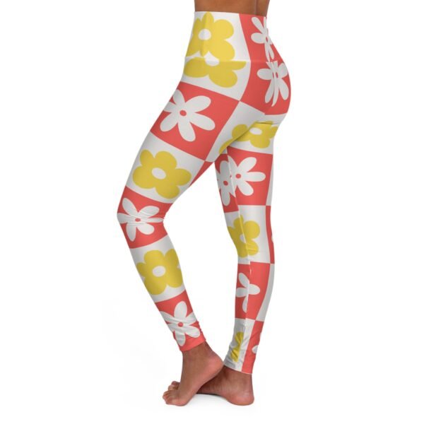 Retro Daisy Yoga Pants - Stylish Activewear – Bild 3
