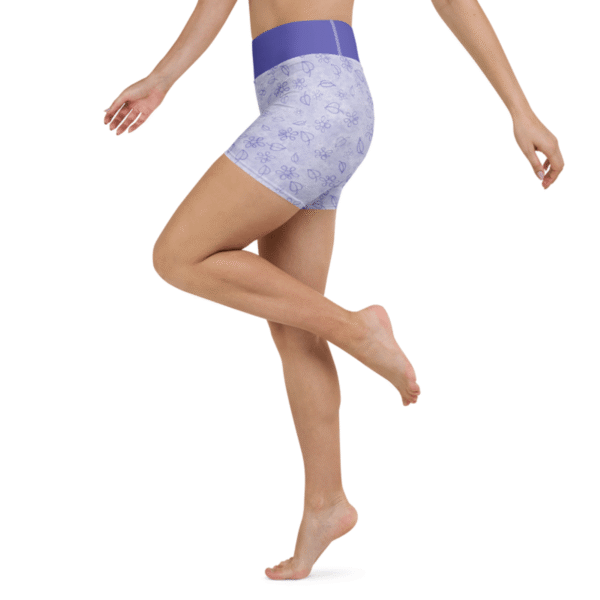 Lila in bloom - High waisted Yoga Shorts