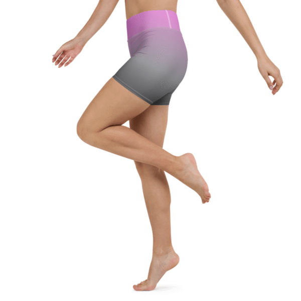 Moon Mist | Lila-Grey-White Ombre Yoga Shorts – Bild 4